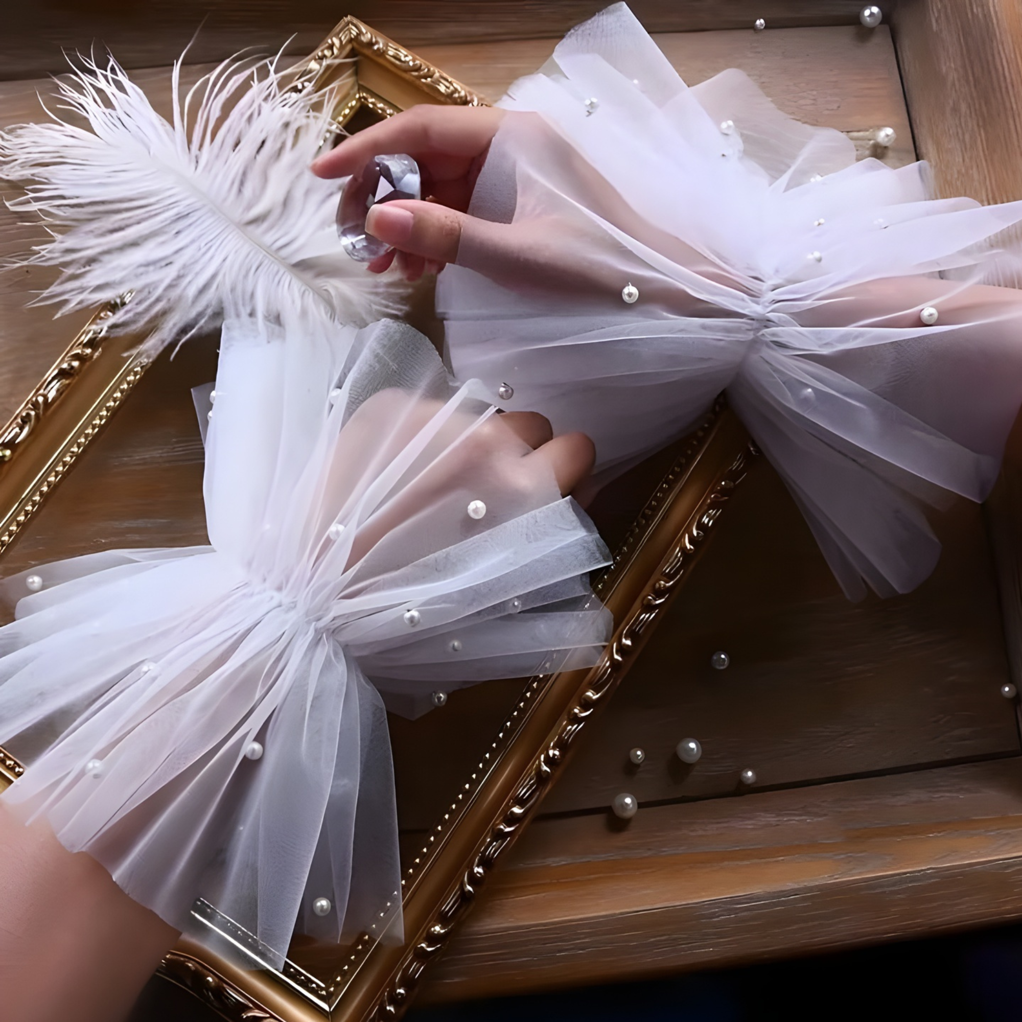 Pearl Tulle Wrist Gloves